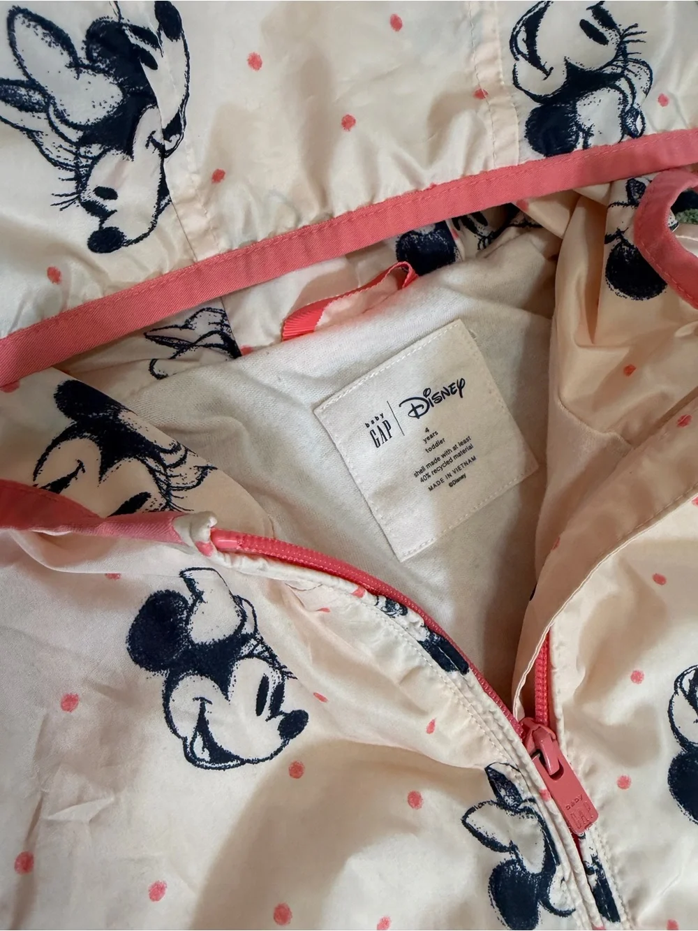 Gap Minnie Mouse Windbuster Size 4T Toddler girls Light Jacket Gap Disney Rain
